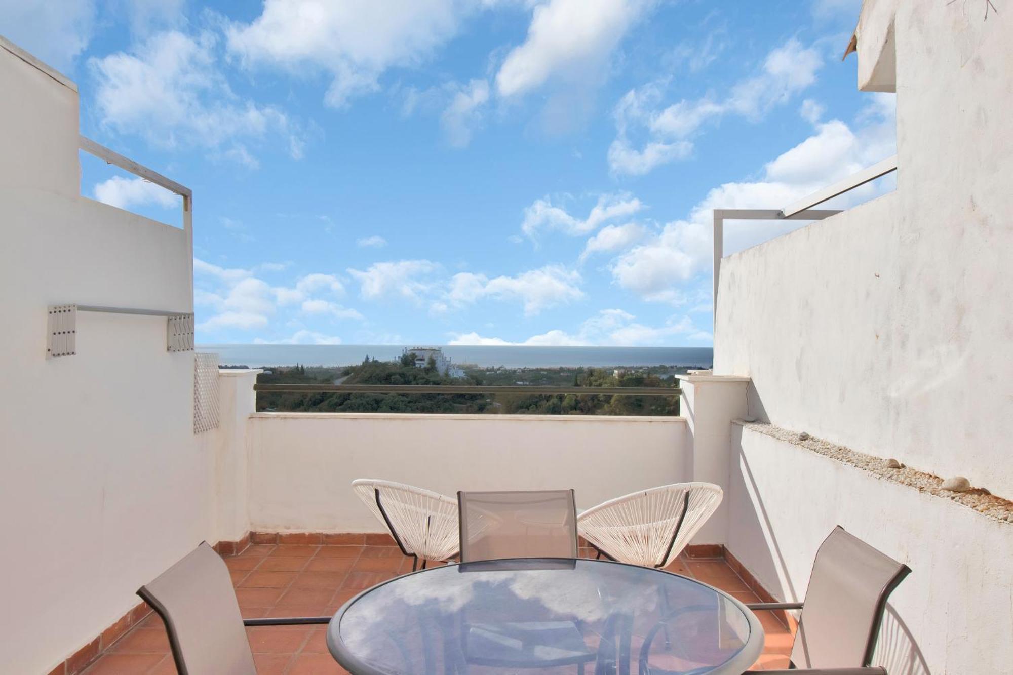 Apartamento Duplex Estilo Boho Con Increible Terraza Y Vistas Al Mar En Estepona - Las Abejeras 609 Exterior foto